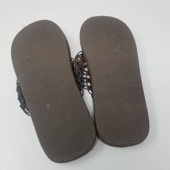 TROPIX MACRAME SANDALS. SIZE 8. NEAR NEW CONDITION. BROWN. OFF WHITE - Picture 12 of 16